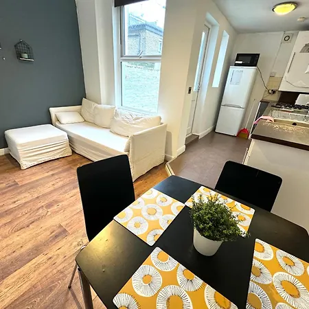 Amazing 1 Bed Flat In Fulham Near Chelsea Stadium London Exterior photo